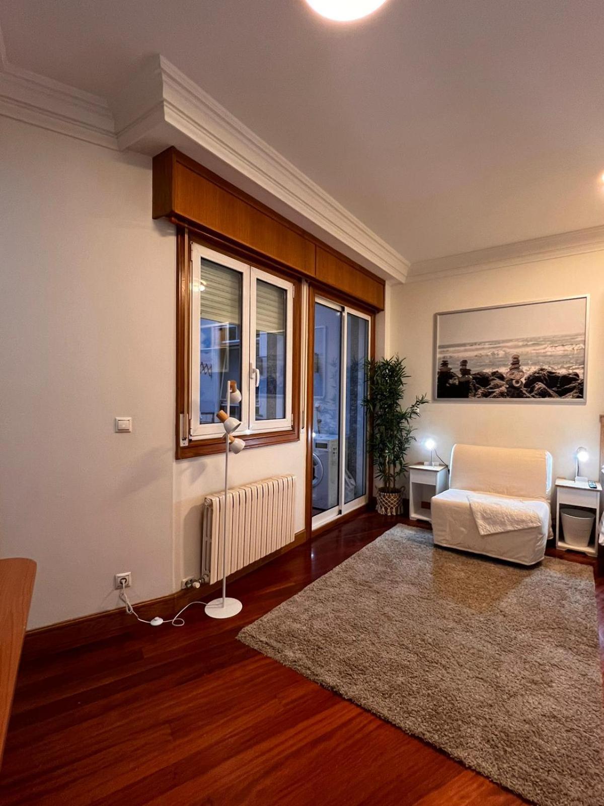 Central Suites Isabel II Віго Екстер'єр фото