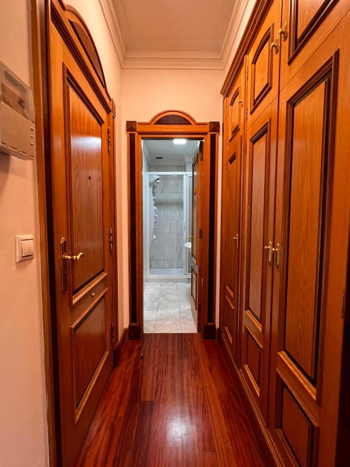 Central Suites Isabel II Віго Екстер'єр фото